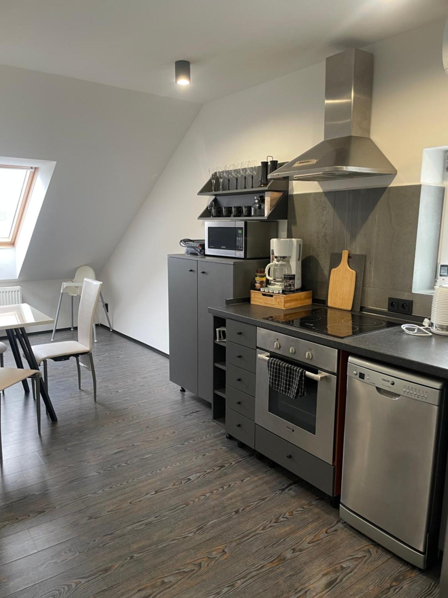 Apartman Vera Pardubice Extérieur photo